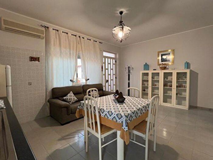 Appartamento trilocale in affitto in Via Torre Bianca, Messina