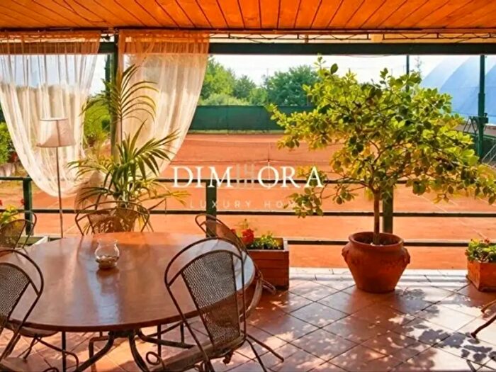 Casa con 6 locali in vendita in Via del Piglio, Morolo