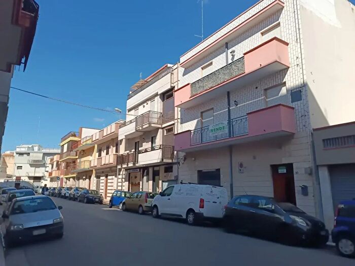 Appartamento trilocale in vendita in Via Tagliamento, Andria
