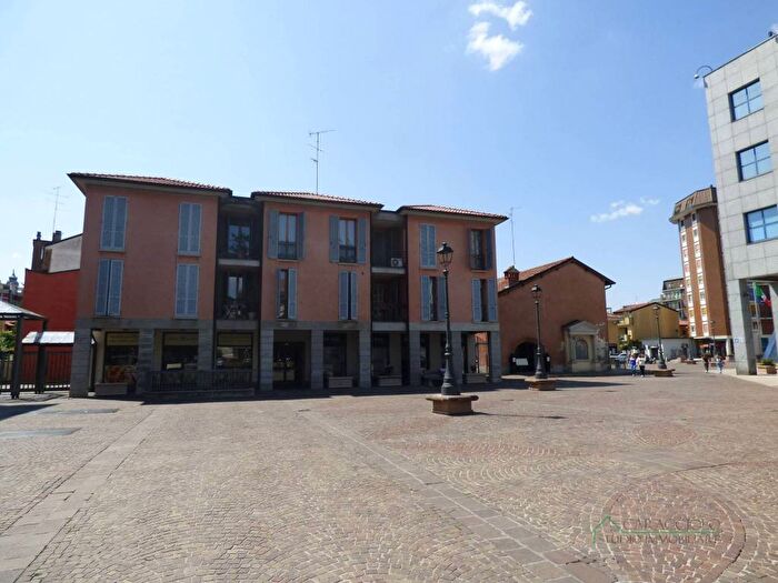 Appartamento monolocale in affitto in Piazza Aldo Moro, Centro, Bollate