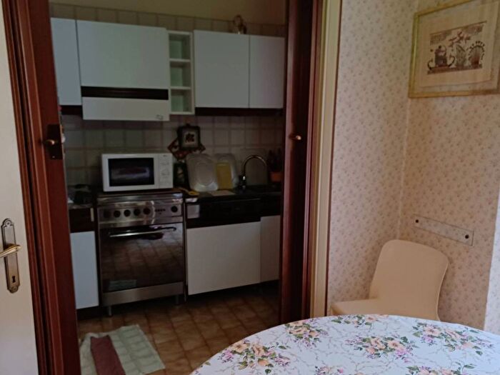 Appartamento quadrilocale in affitto in Vicolo Terrà, Veronetta, Verona