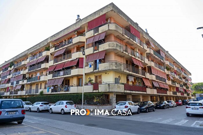 Appartamento con 5 locali in vendita in Via Quintino di Vona, Salerno