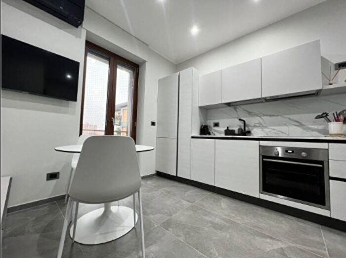 Appartamento bilocale in affitto in Via Francesco Albani, Monte Rosa Lotto, Milano