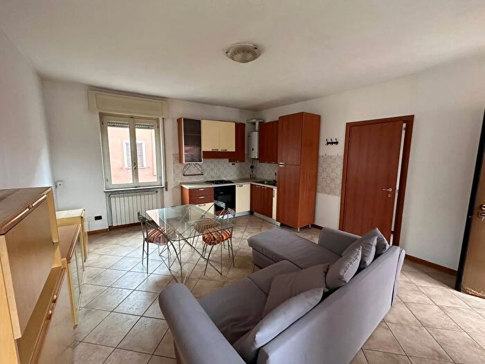 Appartamento trilocale in vendita in Via Orgoglia Borgo Ticino, Borgo Ticino