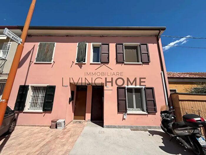 Appartamento quadrilocale in vendita in Cesena