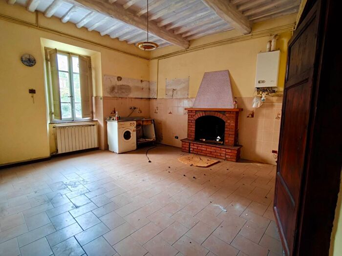 Casa con 19 locali in vendita in a Comunale di Nocchi, Camaiore