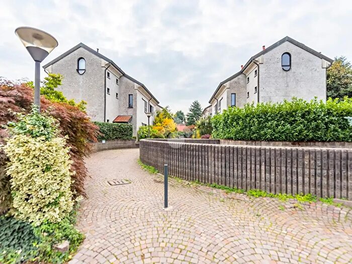 Casa con 5 locali in vendita in Viale dei Platani, Arese