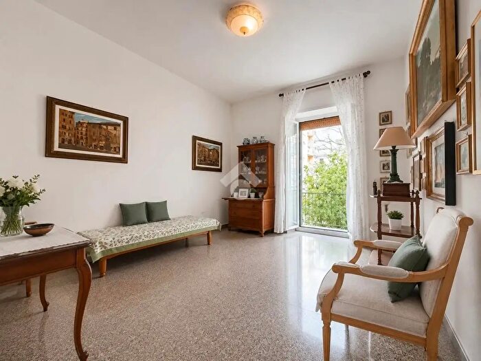 Appartamento bilocale in vendita in Via Laura Mantegazza, Roma