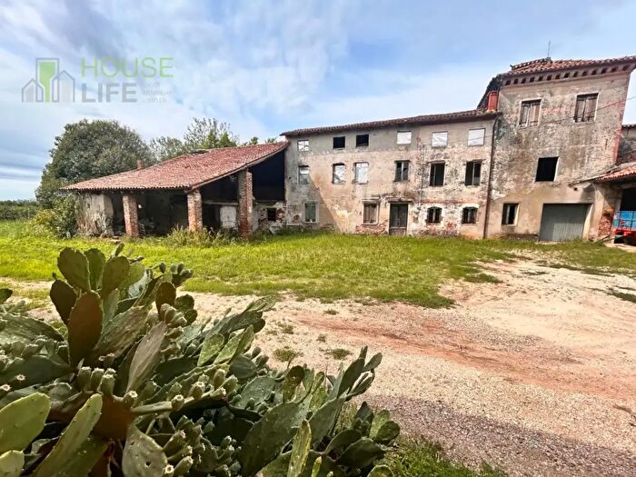Casa in vendita in Strada delle Cave, Breganze