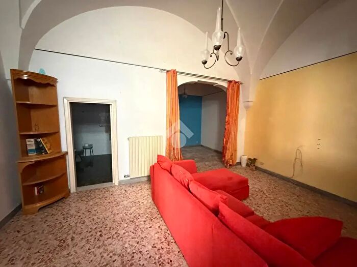 Appartamento bilocale in vendita in Via Dante Alighieri, Grottaglie