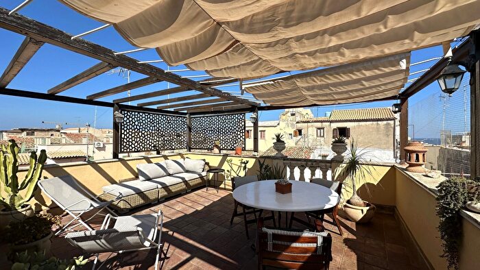 Appartamento quadrilocale in vendita in Siracusa