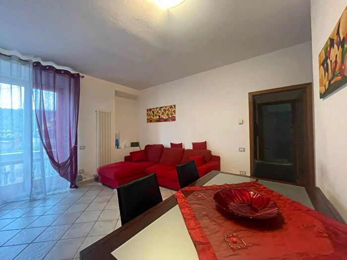 Appartamento con 6 locali in vendita in Cavriglia, Cavriglia