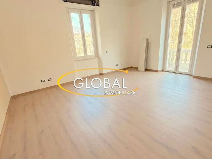 Appartamento con 5 locali in vendita in Viale della Vittoria, Ancona