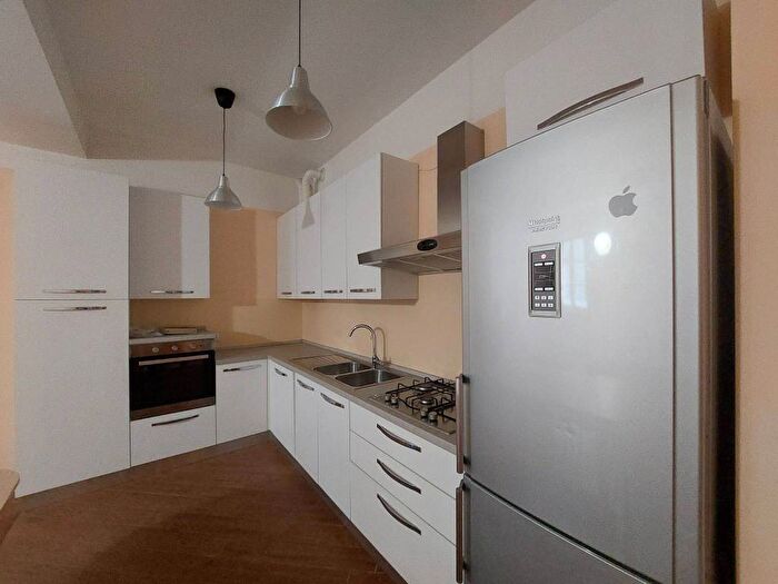 Appartamento bilocale in affitto in Strada della Repubblica, Centro Storico, Parma