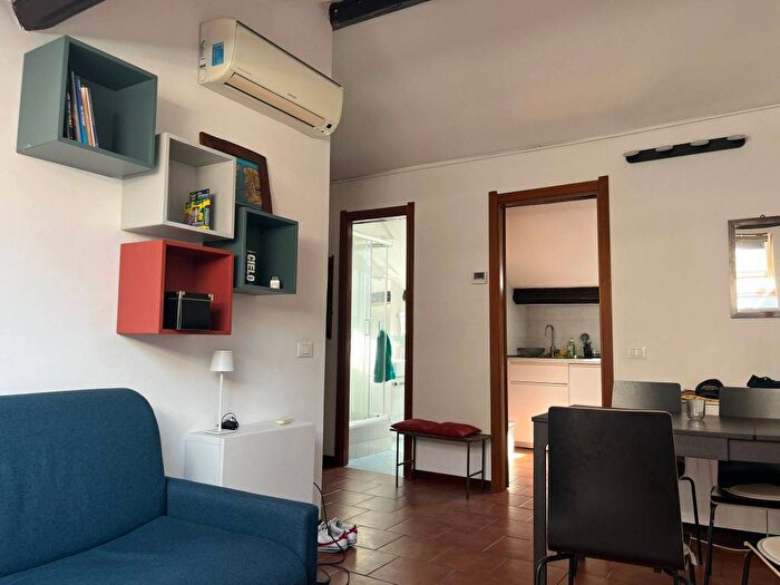 Appartamento bilocale in affitto in Via Tagliamento, Lodi Brenta, Milano