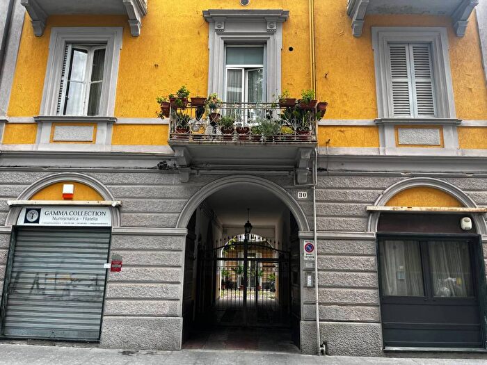 Appartamento bilocale in affitto in Via Francesco del Cairo, Centro, Varese