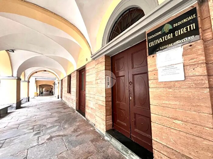 Appartamento quadrilocale in vendita in Piazza Chiesa, Gassino Torinese