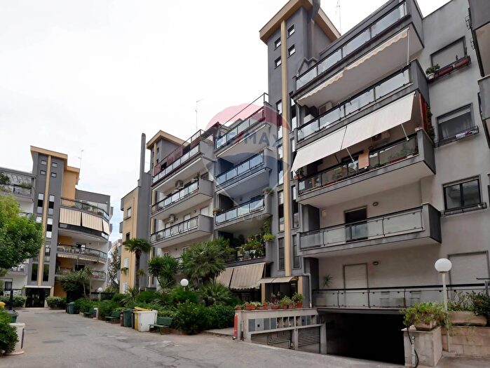 Appartamento trilocale in vendita in Via Carlo Alberto a, Triggiano