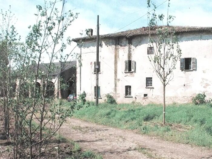 Casa monolocale in vendita in Via Gambini, Borgo Virgilio