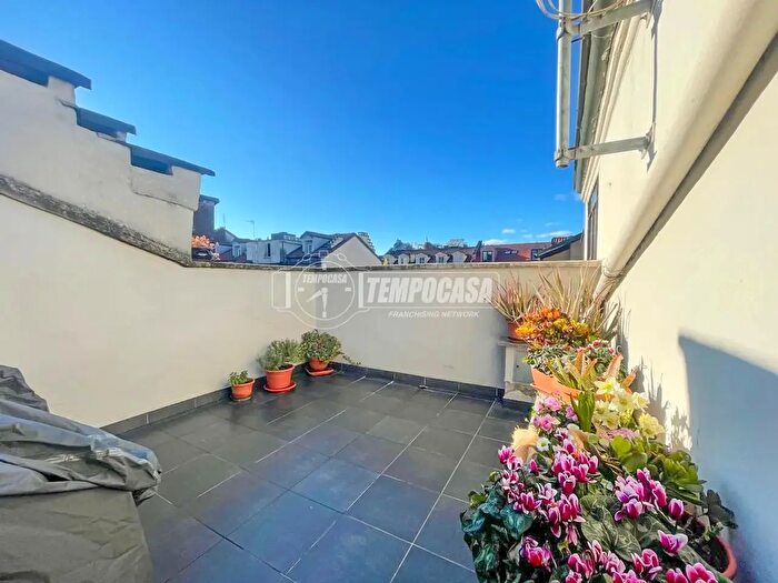 Appartamento trilocale in vendita in Via San Secondo, Torino