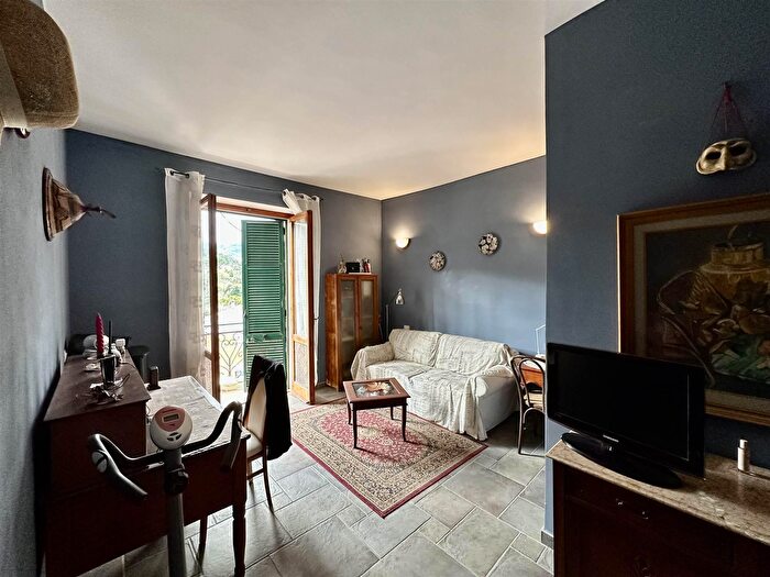 Appartamento trilocale in vendita in Rio