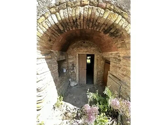 Casa con 12 locali in vendita in San Gimignano