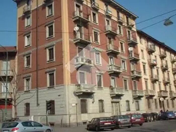 Appartamento bilocale in affitto in Via Genova, Torino