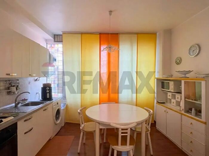 Appartamento monolocale in vendita in Via Tunisi, Aci Castello