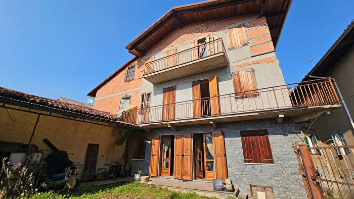 Casa quadrilocale in vendita in Via Ferro Alfonso Lessona Italy, Lessona