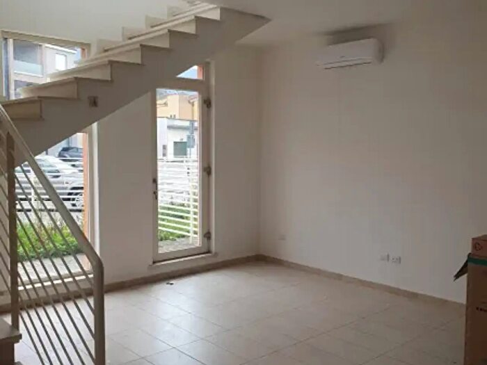 Casa quadrilocale in vendita in Vaiano