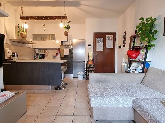 Appartamento bilocale in affitto in Via San Maurizio al Lambro, Centro, Brugherio