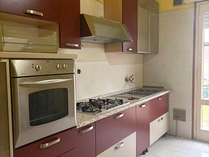 Appartamento quadrilocale in affitto in Via Giosuè Carducci, Centro, Quistello