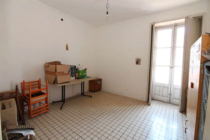 Casa con 10 locali in vendita in Via Prati Lentini, Lentini