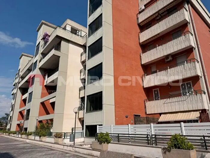 Appartamento trilocale in affitto in Via Francesco Petrarca, Foggia