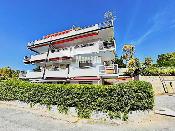 Appartamento monolocale in vendita in Strada Solaro, Sanremo