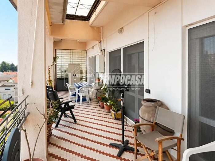 Appartamento trilocale in vendita in Via Corte Seveso, Varedo