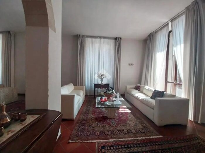 Appartamento trilocale in vendita in Via Mariano Sante, Barletta