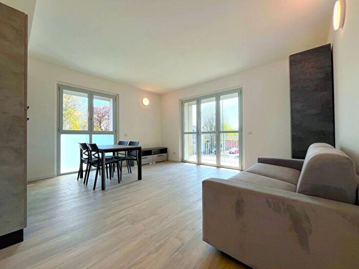 Appartamento bilocale in affitto in Via Anassagora, Villa San Giovanni, Milano