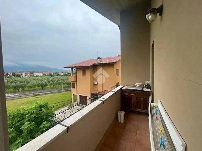 Appartamento trilocale in vendita in Via P Mascagni, Vittorio Veneto