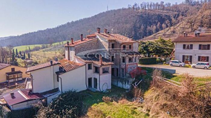 Casa bilocale in vendita in Via di Motina, Anghiari