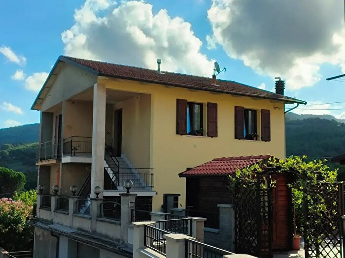 Appartamento quadrilocale in vendita in Via Fratelli Cervi, Alto Reno Terme