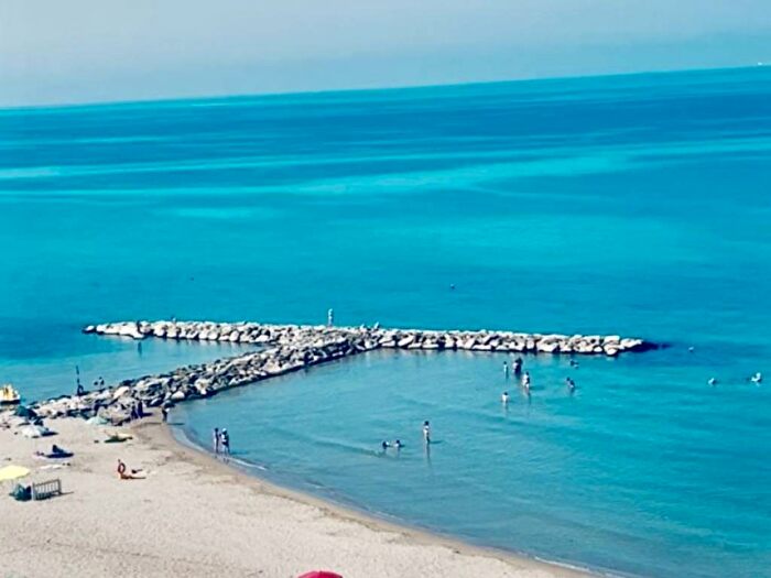 Appartamento trilocale in affitto in Via Capri, Lido di Cincinnato Sirene, Anzio