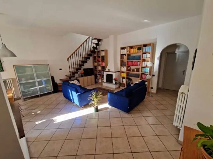 Appartamento quadrilocale in vendita in Scandicci