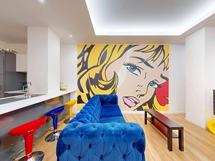 Appartamento trilocale in affitto in Via Capo di Lucca, Irnerio, Bologna