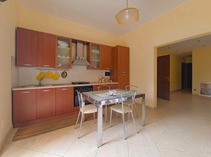 Appartamento trilocale in vendita in Via Sbarre Centrali, Reggio Calabria