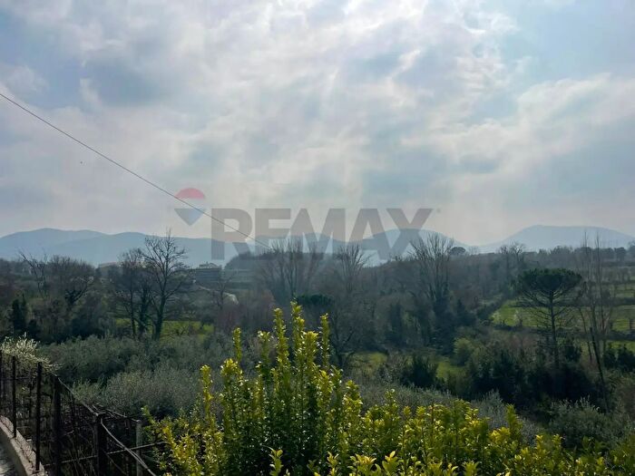 Casa quadrilocale in vendita in Contrada Lamia Snc, SantAgata De Goti