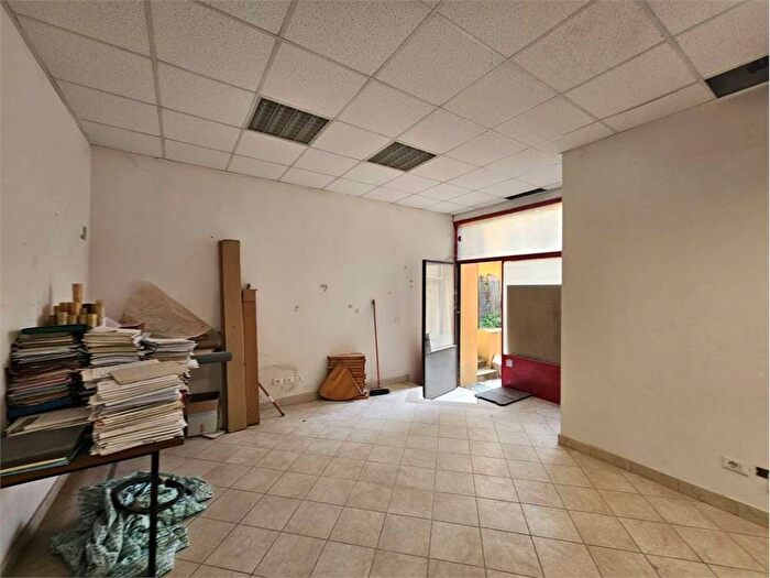 Appartamento trilocale in affitto in Lungarno Benvenuto Cellini, San Niccolò, Firenze