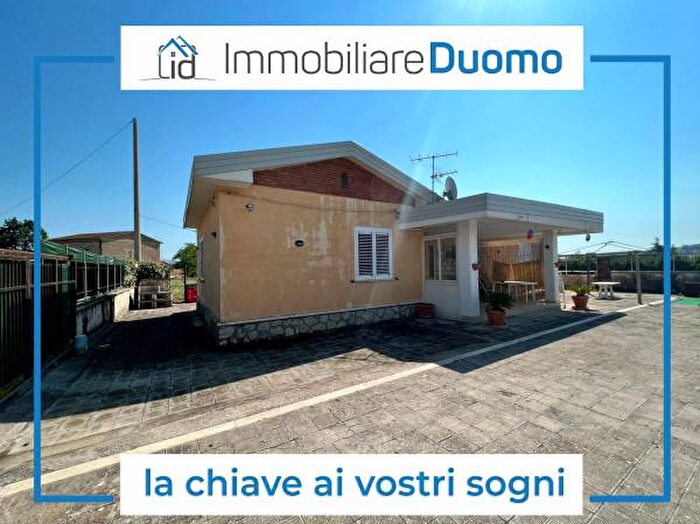 Casa quadrilocale in vendita in Fragneto Monforte