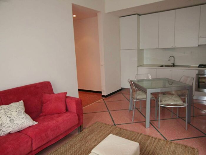 Appartamento trilocale in affitto in Piazza Fratelli Bandiera, Centro, Santa Margherita Ligure