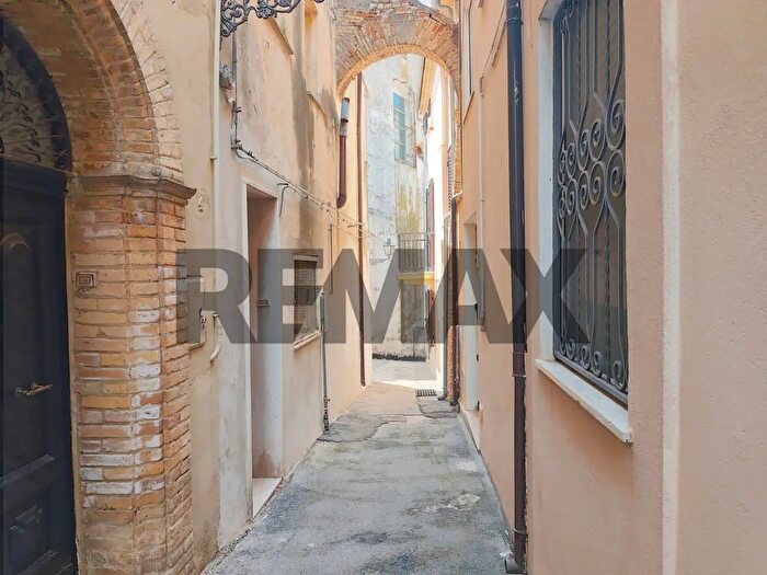 Casa con 7 locali in vendita in Via Capocroce, Paglieta